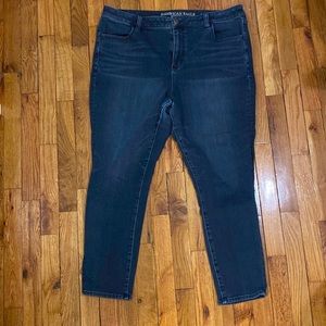 American Eagle Putfitters Super Stretch Hi-Rise Jegging Crop